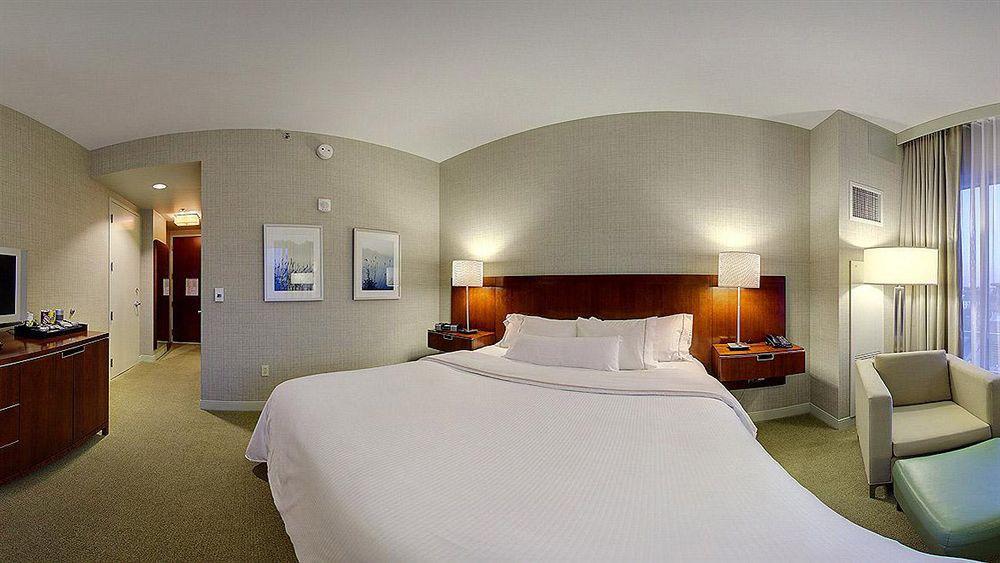 The Westin Beale Street Memphis