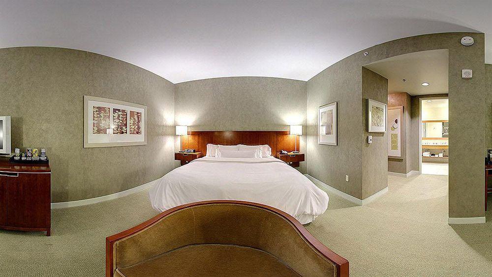 Hotel The Westin Beale Street 4*